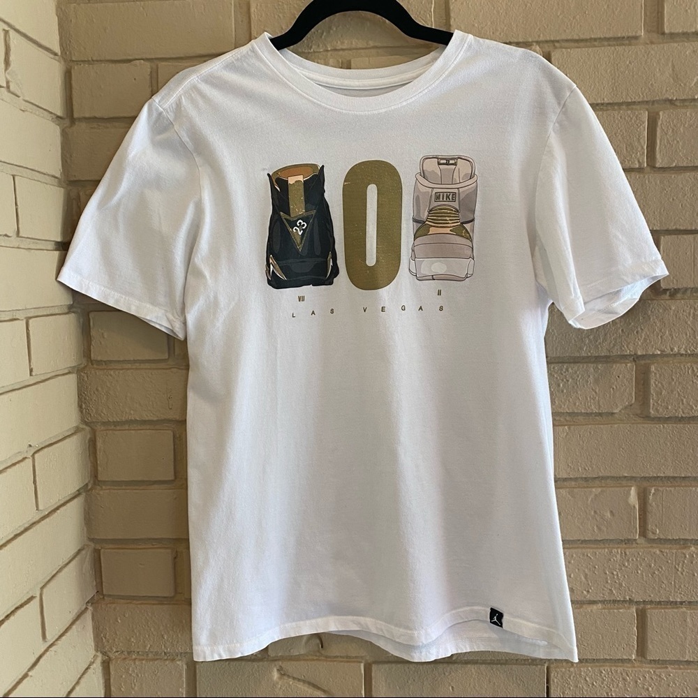Nike Air Jordan Las Vegas T-shirt Sneakers RARE
